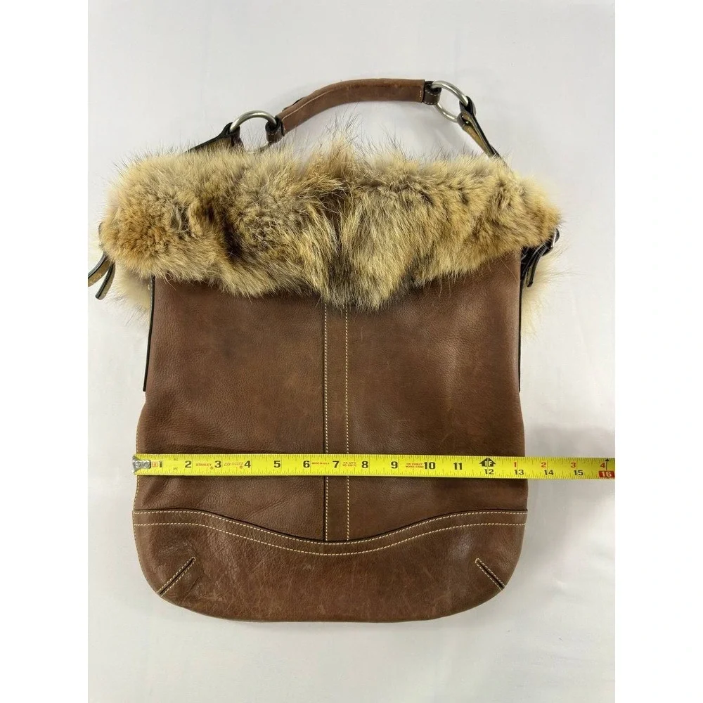 COACH Vintage 2004 Archival Rare Piece Cowhide & COYOTE FUR Hobo No. 1426 Purse